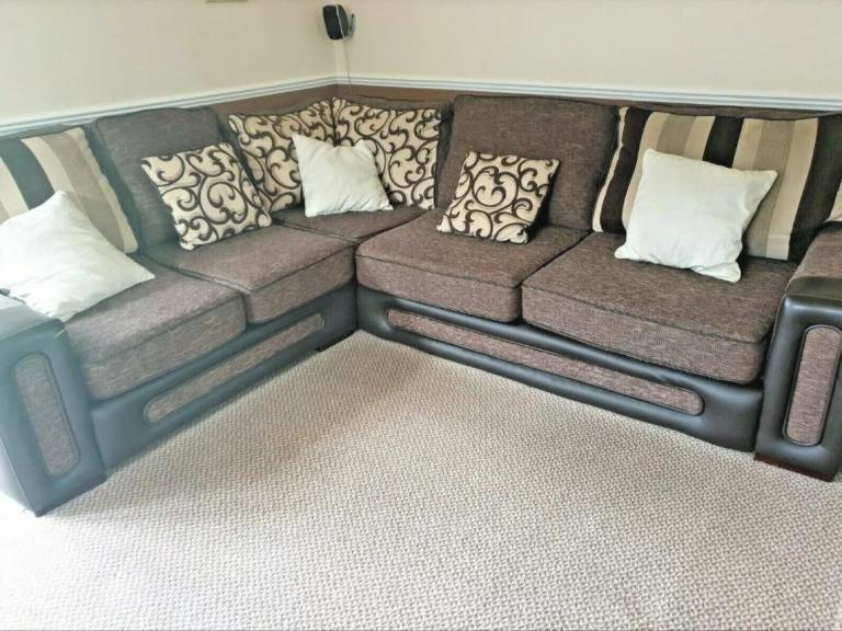 Corner Sofa L shape 5-6 seater sofa