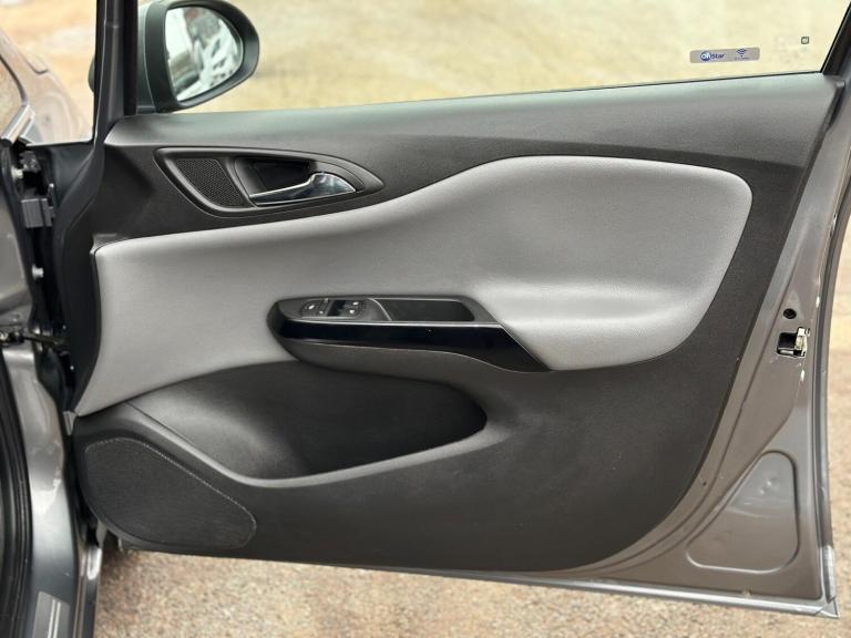 2017 Vauxhall Corsa 1.4 ecoFLEX SE 5dr HATCHBACK PETROL Manual