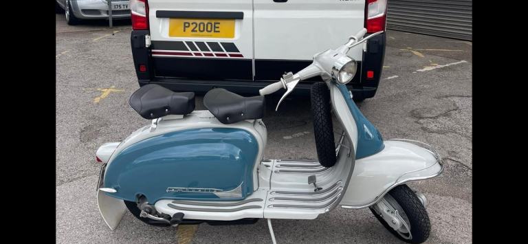 LAMBRETTAS VESPA SCOMADI ROYAL ALLOY PIAGGIO