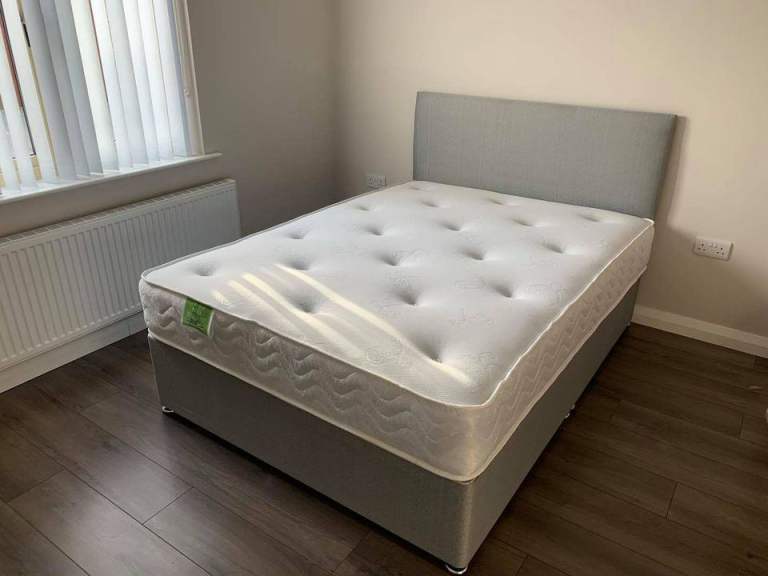 4FT Small Double & 4FT6 Double Divan Bed / Luxury Mattress / Free Delivery ::
