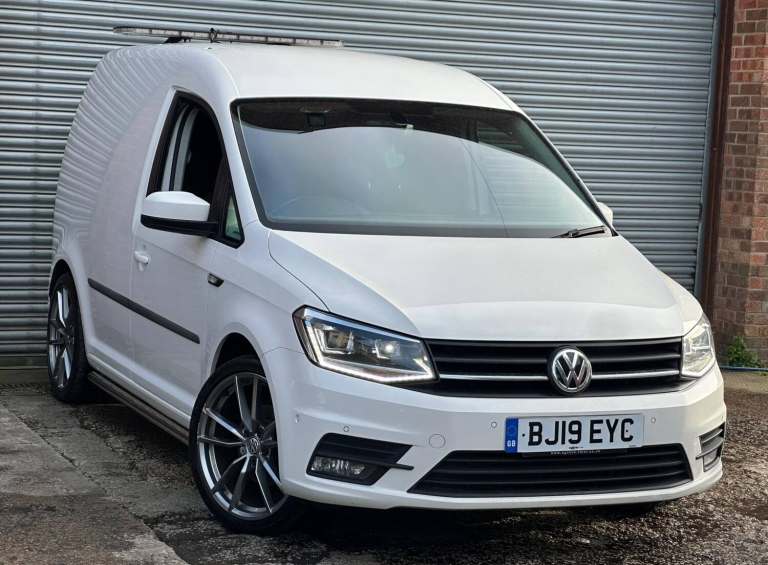 Volkswagen Caddy 1.4 TSI C20 BlueMotion Tech Highline DSG SWB Euro 6 (s/s) 5dr Petrol Automatic