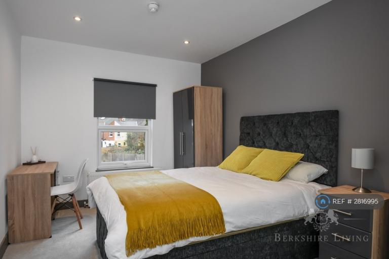 1 bedroom in Caversham Road, Reading, RG1 (#2816995)