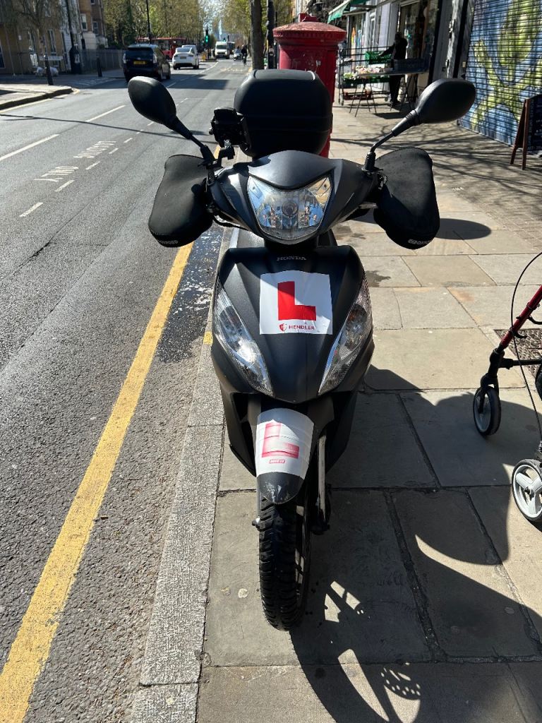 Honda Vision 110cc 2015 + Extras Matt Grey 29.000miles