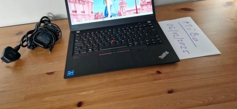 2023 £1699 PHOTOSHOP LIGHT GAMING CAD EDITING 14" laptop core i7 32GB RAM 512GB SSD NVIDIA GRAPHICS