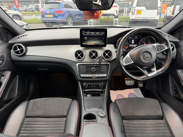2017 Mercedes-Benz GLA GLA 220d 4Matic AMG Line Prem Plus 5dr Auto ESTATE DIESEL Automatic