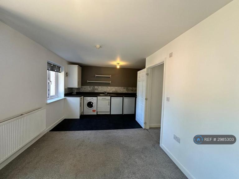 2 bedroom flat in Wicket Drive, Birmingham, B16 (2 bed) (#2985303)