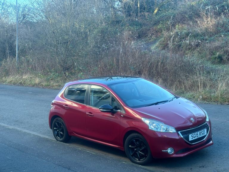 Peugeot, 208, Hatchback, 2015, Manual, 1199 (cc), 5 doors