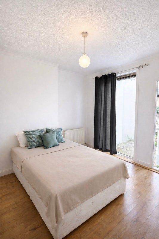 STUNNING DOUBLE ROOM AVAILABLE IN SEVEN SISTERS 🌟