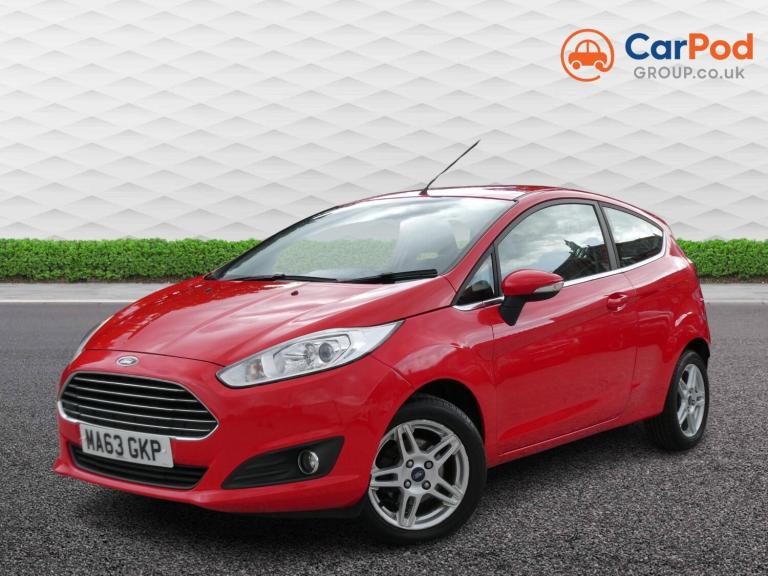 1.25 82 Zetec 3dr *8 SERVICES +£35 TAX +2 KEYS +BLUETOOTH +AUX*
