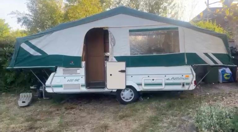 Pennine pathfinder 6 berth folding trailer tent! 
