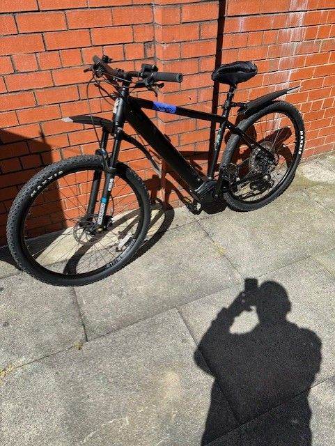 voodoo mambo Trekking E- mountain bike Pedal assisted used 250w 15.5mph