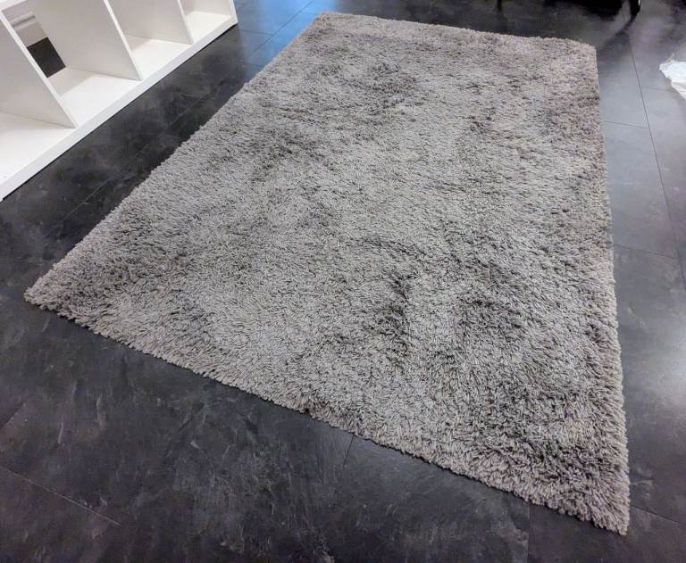 IKEA Hampen Grey Rug / Size 195cm x 133cm x 1.8cm / High Pile Medium Rug / RRP £30 *NOW £3*