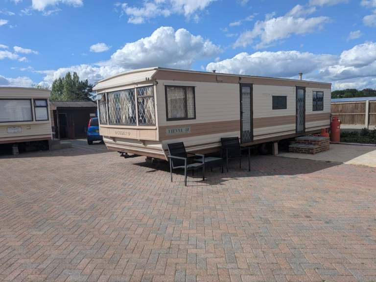 2-Bed Static Caravan to Rent