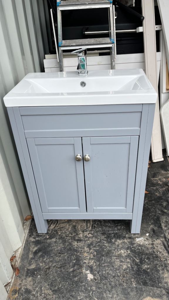 Traditional Bathroom Grey Vanity Sink Unit Cabinet