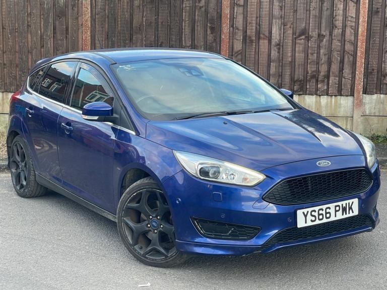 2016 Ford Focus 1.5T EcoBoost Titanium X Euro 6 (s/s) 5dr HATCHBACK Petrol Manual