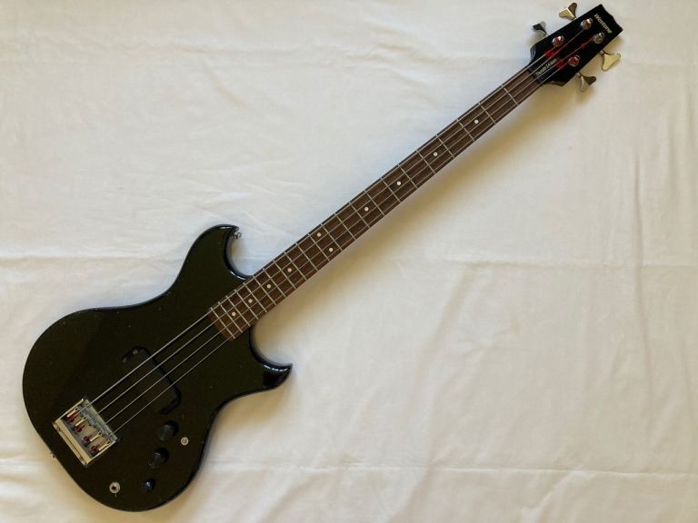 Westone Thuder 1A bass guitar 