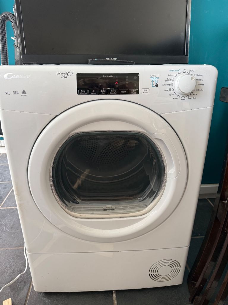Candy Grand Vita 9kg Tumble Dryer – White, Good Condition