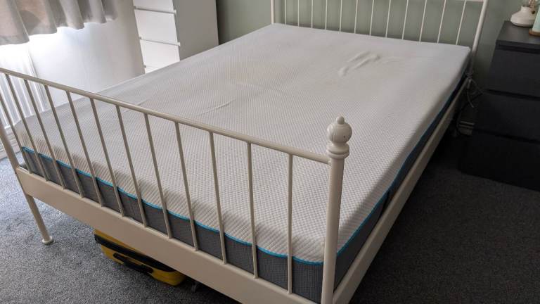 FREE Simba hybrid double mattress 