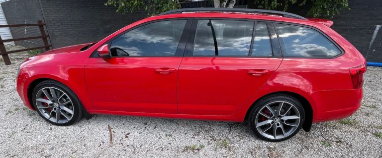 VRS, Automatic, DSG, Skoda, OCTAVIA, Estate, 2015, full service history and long MOT, HPi clear