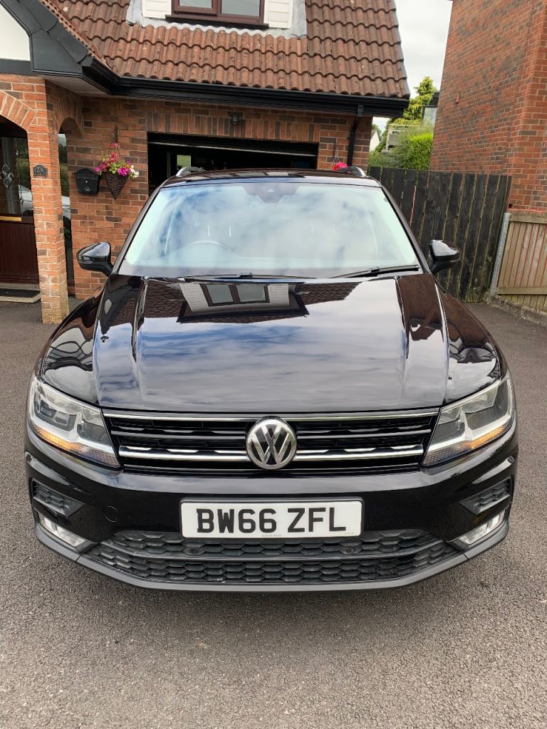 Volkswagen, TIGUAN, Estate, 2017, Manual, 1968 (cc), 5 doors