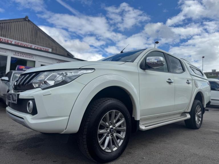  Mitsubishi L200 2.4 DI-D DC Barbarian 4WD Euro 6 4dr Diesel Manual