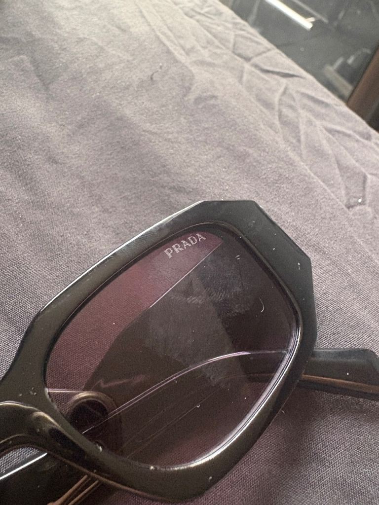 Prada Sunglasses – Black, Damaged Lens