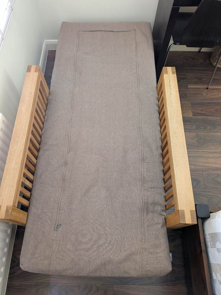 Luxury Solid Oak Futon Chair / Single Guest Bed
