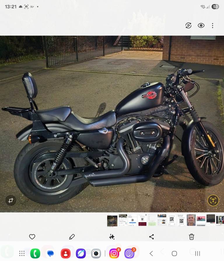 Harley davidson sportster iron 883