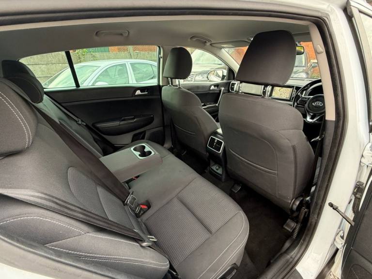 2016 Kia Sportage 1.7 CRDi 2 SUV 5dr Diesel Manual Euro 6 (s/s) (114 bhp) ESTATE Diesel Manual