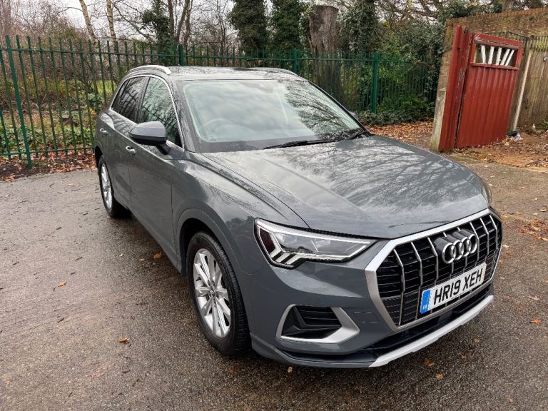 Audi Q3 2019 | 2 Owners | Excellent condition
