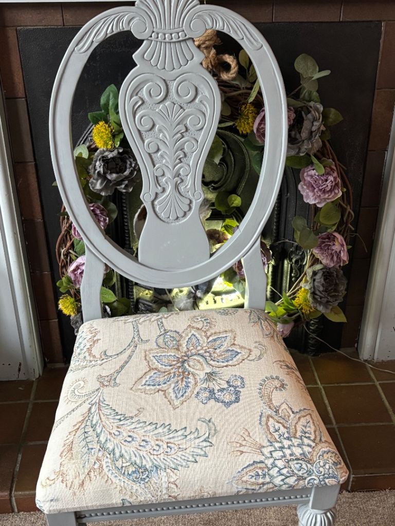 6 Stunning Newly Refurbished French Style Dining Chairs