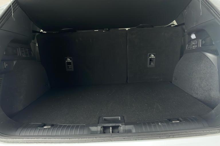  Ford Kuga 2.5h Duratec St Line X Edition Suv 5dr Petrol Hybrid CVT Euro 6 s/s