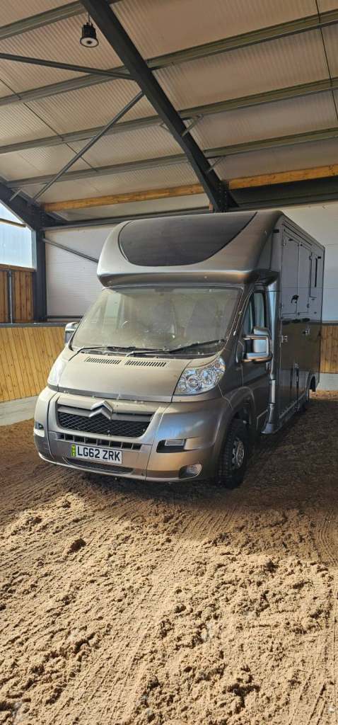 Citroën Relay Horsebox / Van – 150,000 miles