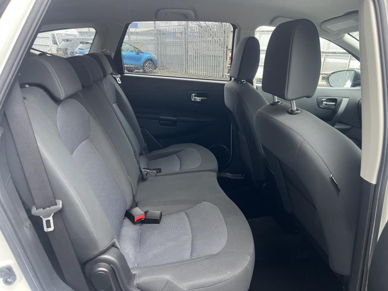 NISSAN QASHQAI+2 1.5 dCi Visia 2011