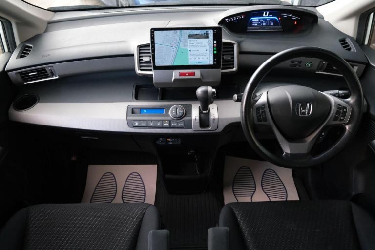 2025 Honda Freed Hybrid - 1 Owner HYBRID ELECTRIC Automatic