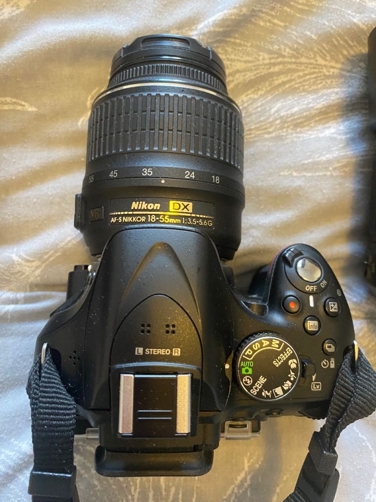 Nikon 5200 
