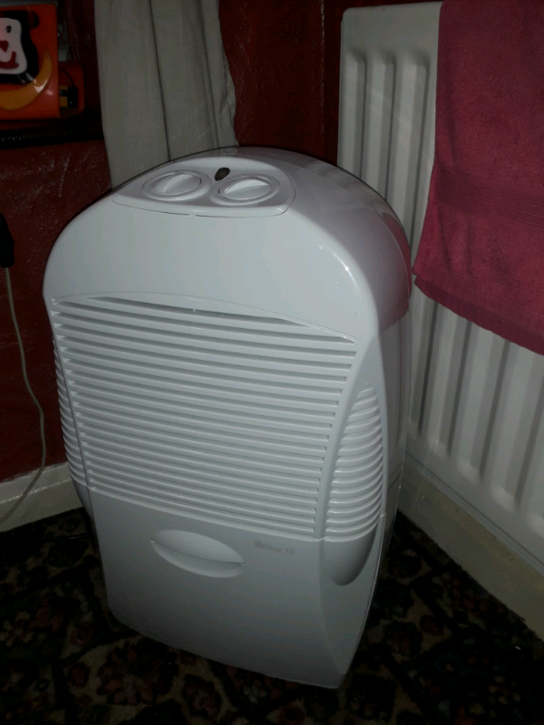 EBAC 15 DEHUMIDIFIER nice unmarked CONDITION with clean CARBON filter 