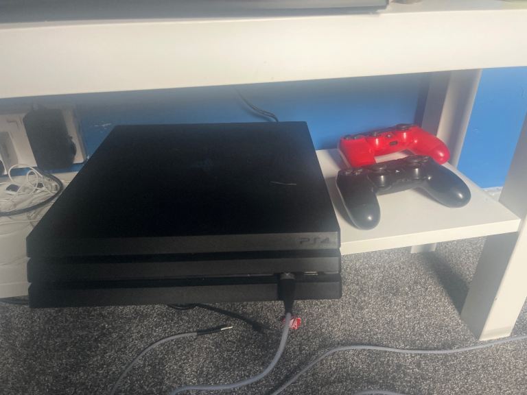 PS4 and VR