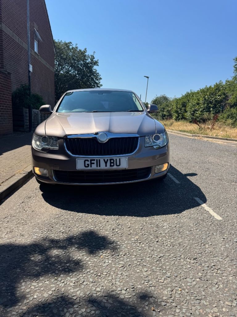 Skoda superb , SE TSI, AUTO , 1,8 Petrol. East London, Beckton.