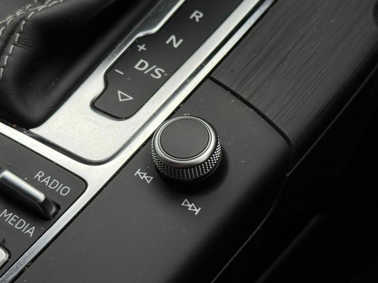 2019 Audi RS3 2.5 TFSI GPF Saloon 4dr Petrol S Tronic quattro Euro 6 (s/s) (400 ps) SALOON Petrol...