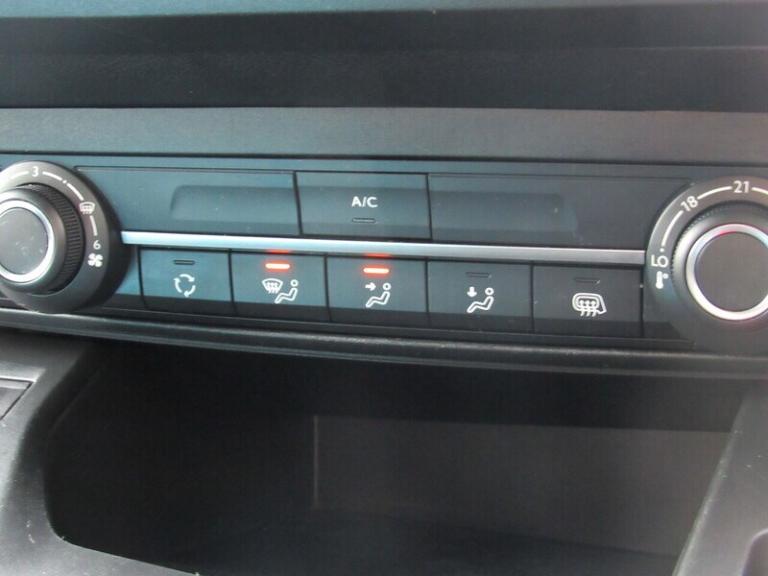 2020 Peugeot Partner 1000 1.5 BlueHDi 100 Professional Van PANEL VAN DIESEL Manual