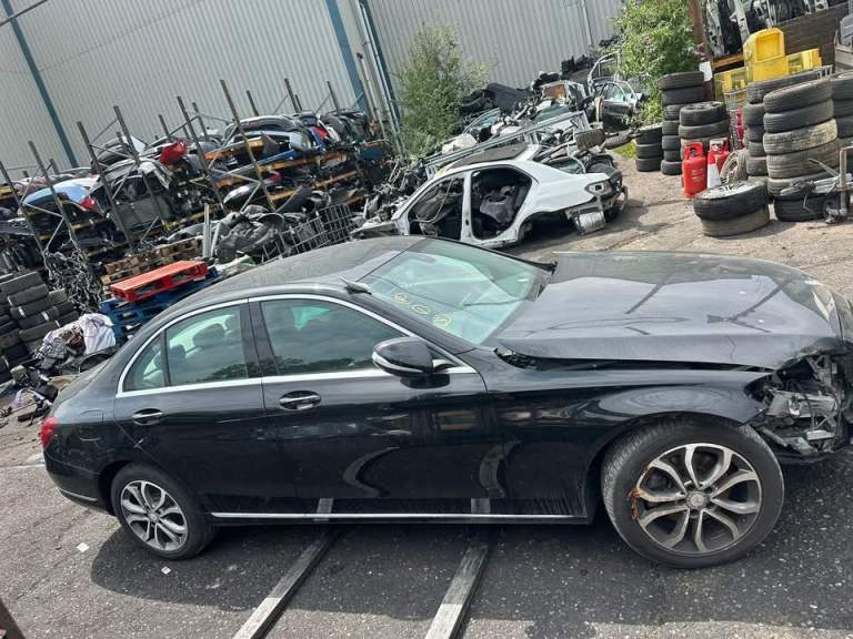 2015 MERCEDES BENZ C220 SPORT BREAKING FOR PARTS !!