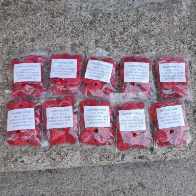 NEW Red Craft Buttons [500g]