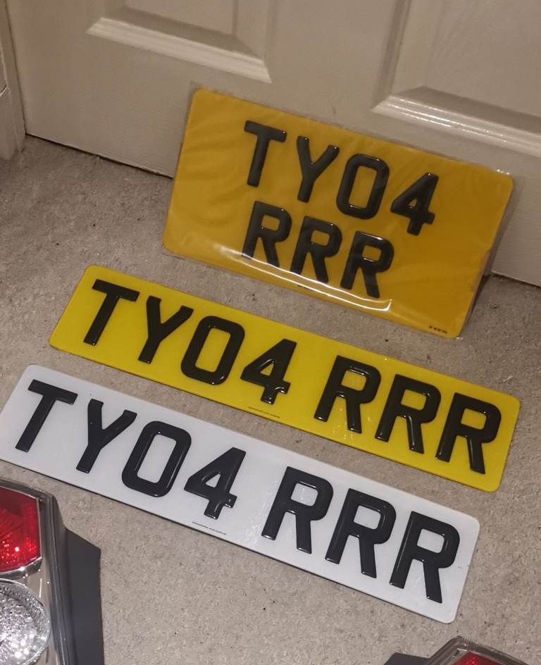      *Private reg for sale  * TY04RRR * grab a bargain!!