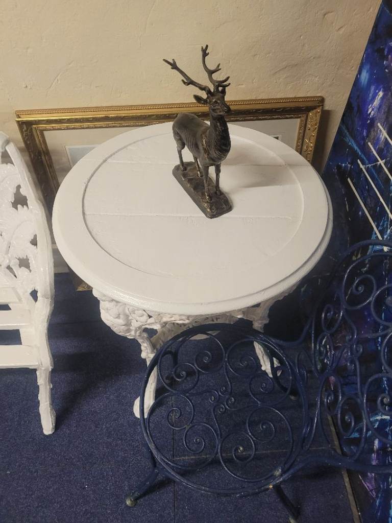 Victorian cast iron pub table Britannia pattern with cast iron garden chair 