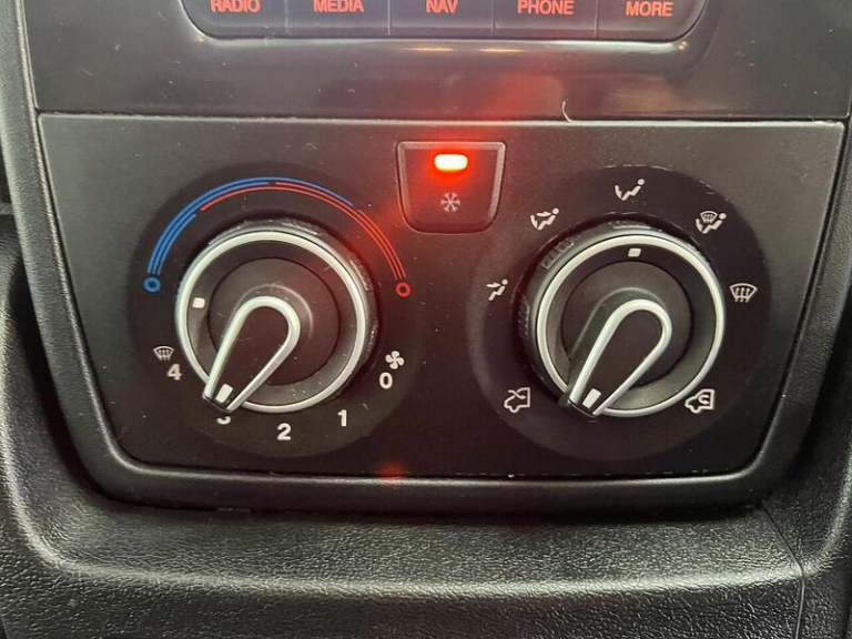 2022 Peugeot Boxer 2.2 BlueHDi H2 Professional Van 140ps PANEL VAN DIESEL Manual