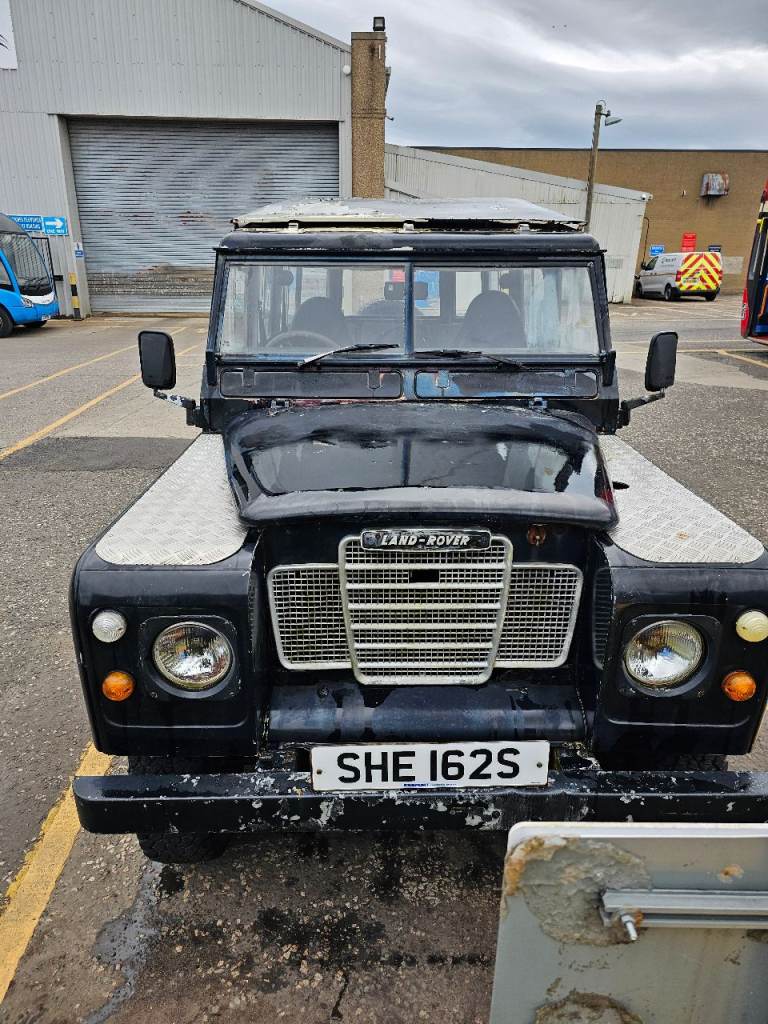 1977 LANDROVER SERIES 3 109 SAFARI 