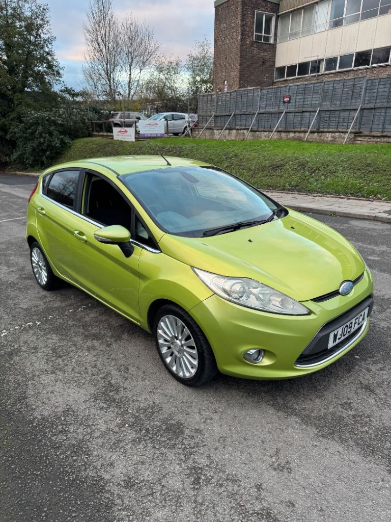 Ford, FIESTA, Hatchback, 2009, Manual, 1388 (cc), 5 doors