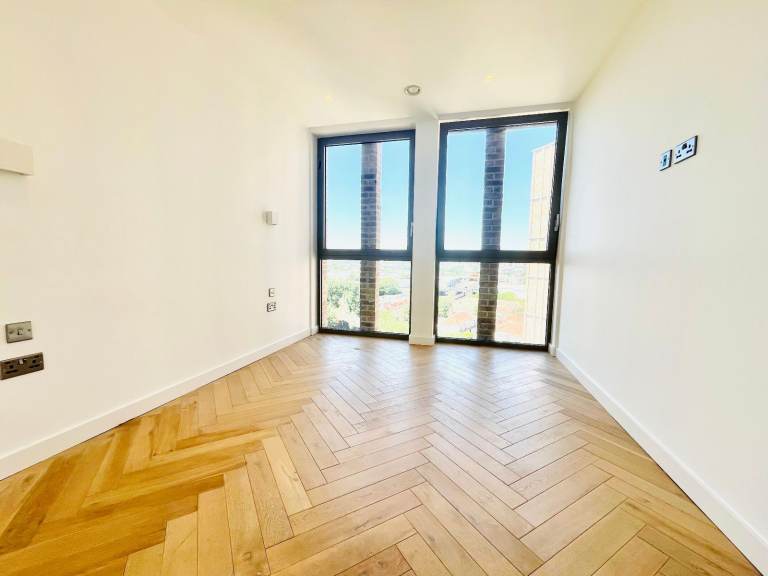  Health Spa with Pool 2 bed flat to rent Mentor House, Oberman Road, Dollis Hill NW10  Available Now