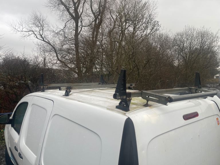 Rhino roof rack roller bar Renault Peugeot van